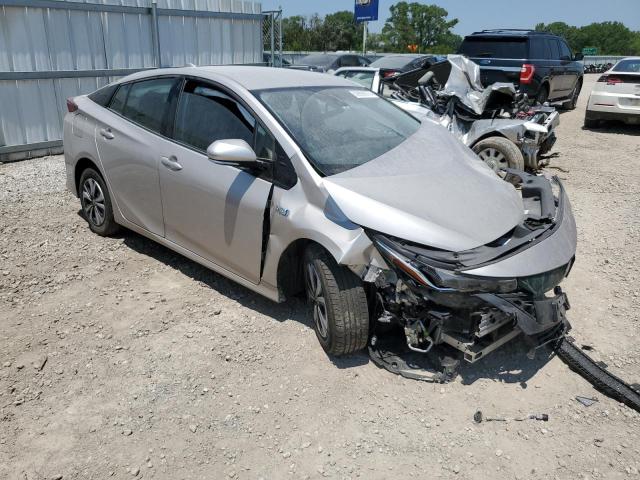  TOYOTA PRIUS 2017 Серебристый