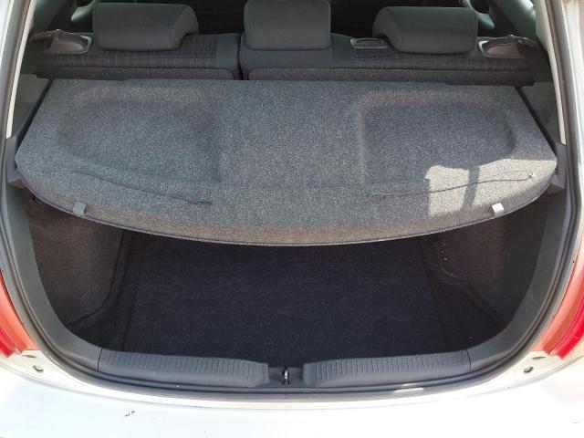 2008 TOYOTA AURIS TR V