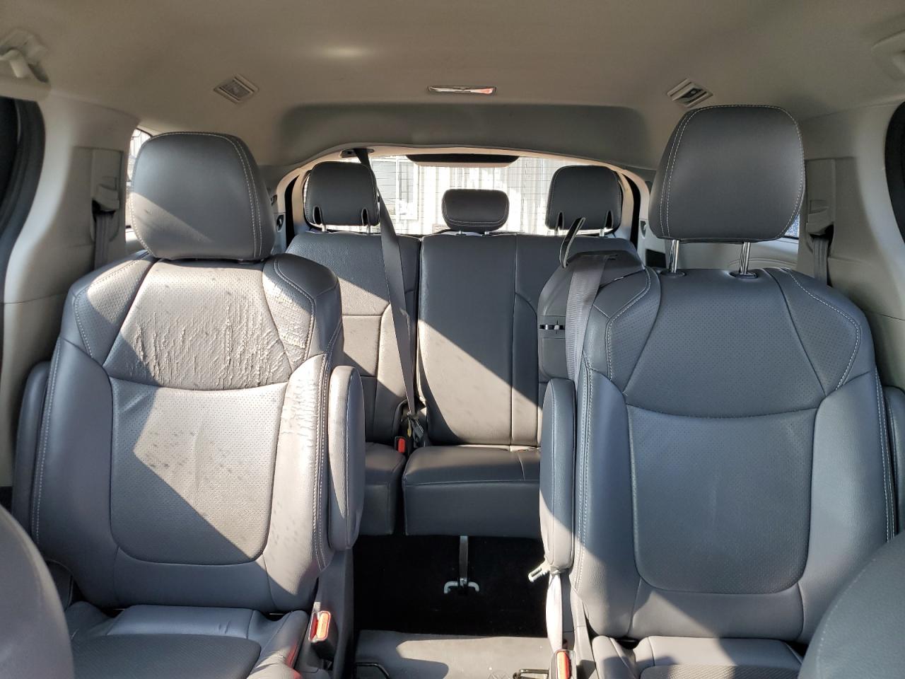 2021 Toyota Sienna Le VIN: 5TDBSKFC2MS020883 Lot: 59347355