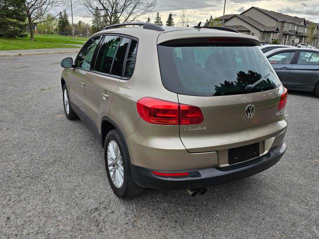 Parquets VOLKSWAGEN TIGUAN 2016 Beżowy