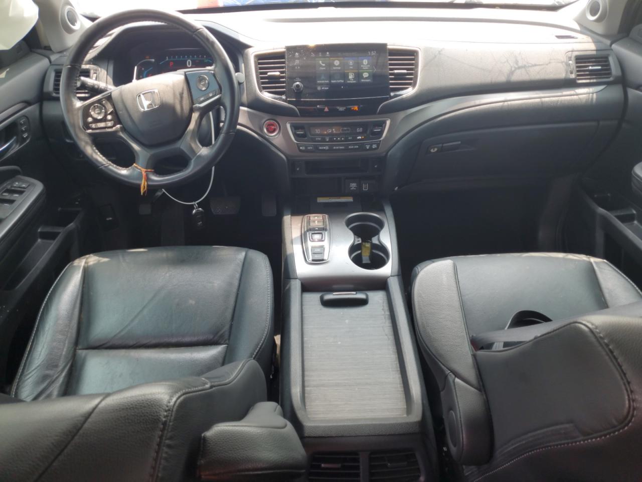 2021 Honda Pilot Se VIN: 5FNYF5H29MB008240 Lot: 60134905