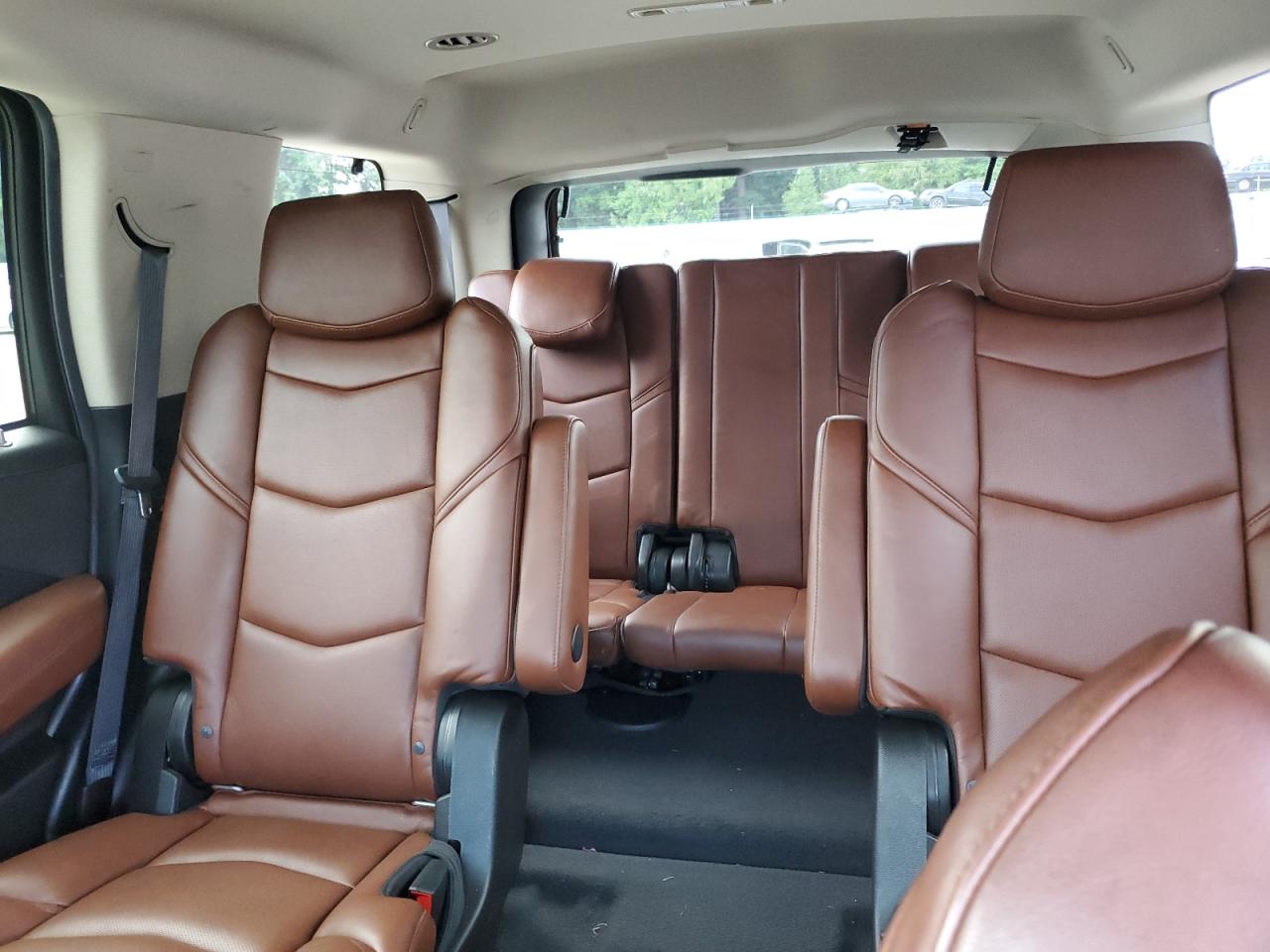 2019 Cadillac Escalade Premium Luxury VIN: 1GYS4CKJ1KR306055 Lot: 60855715