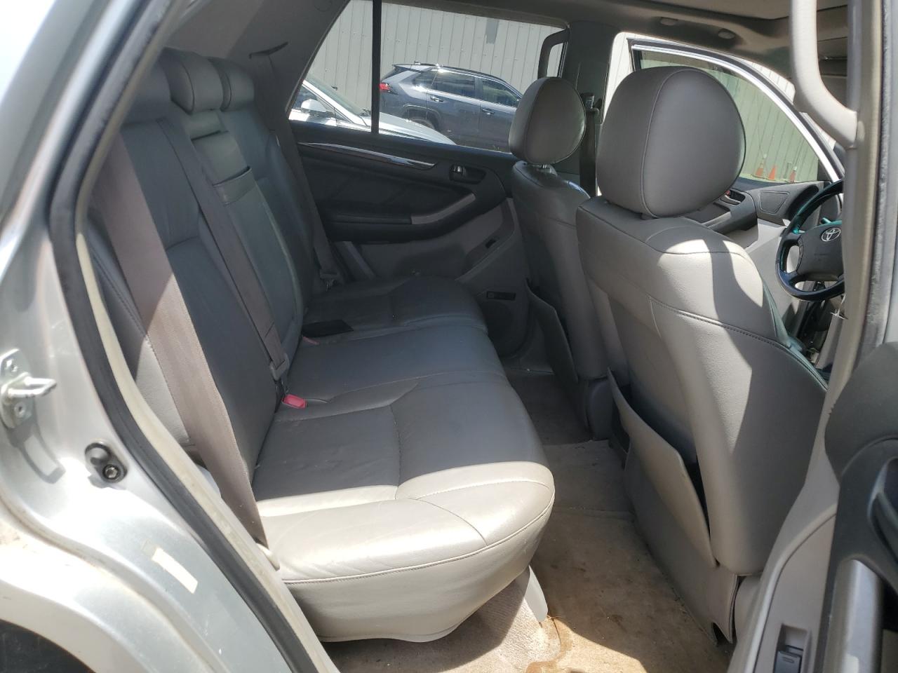 2004 Toyota 4Runner Limited VIN: JTEBU17R140055632 Lot: 60773535