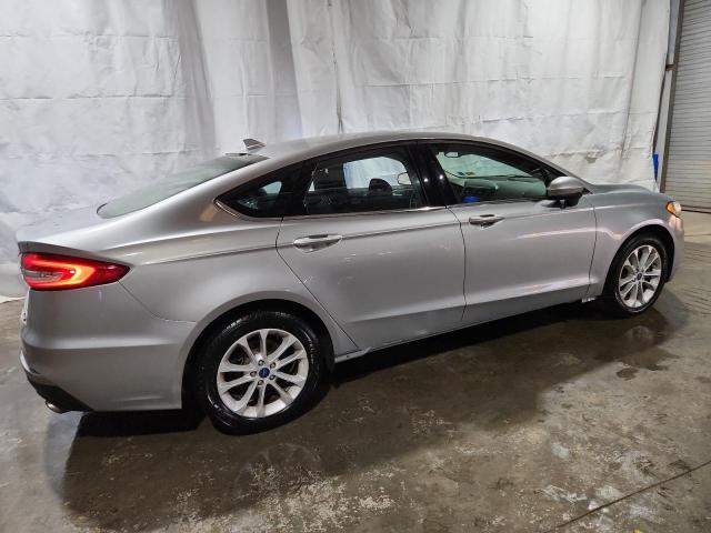  FORD FUSION 2020 Silver