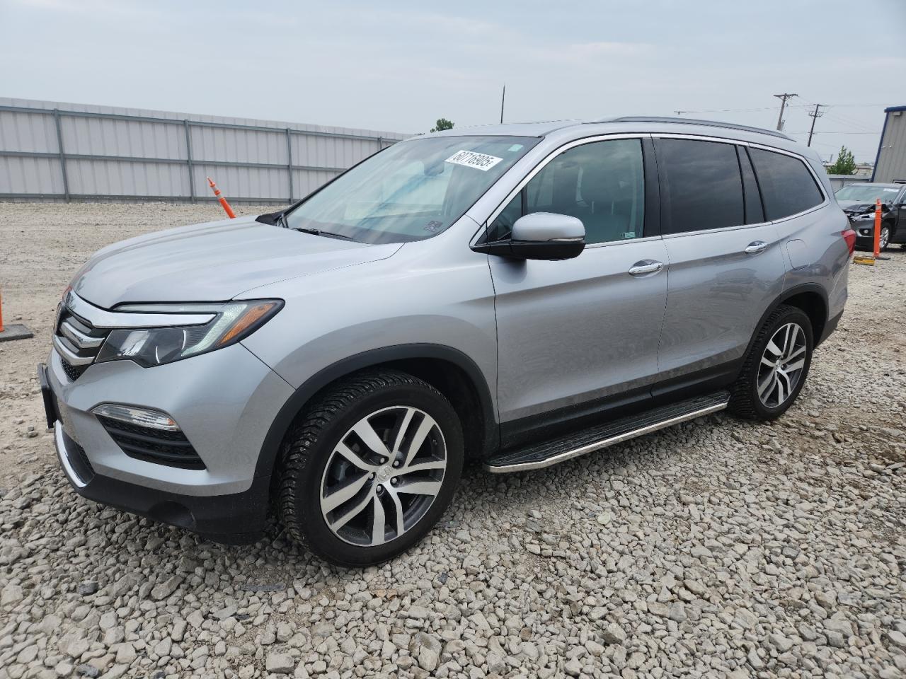 2017 Honda Pilot Touring for Sale in Appleton, WI - Side
