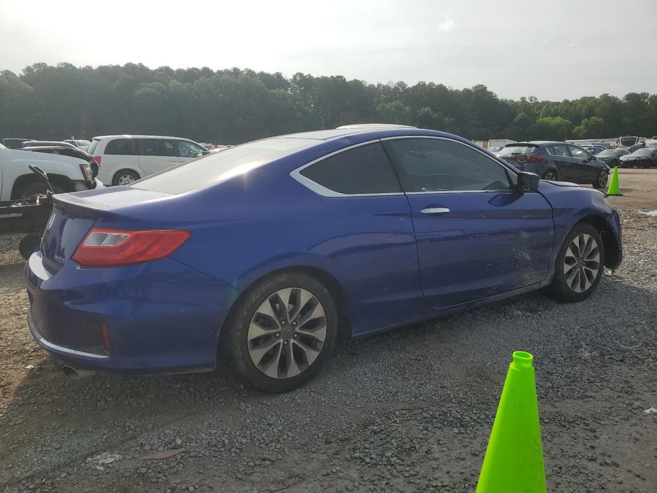 HONDA ACCORD 2015 VIN 1HGCT1B39FA010354 фото 3