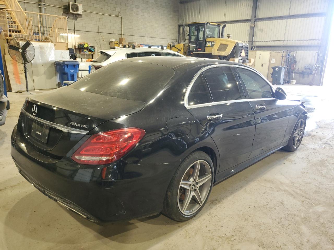 2018 Mercedes-Benz C 300 4Matic black null gas 55SWF4KB1JU256244 photo #4