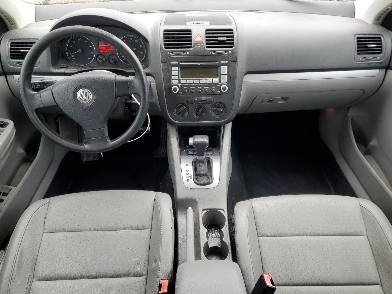 2007 Volkswagen Jetta 2.5 Option Package 1 VIN: 3VWSF71K57M106657 Lot: 61479105