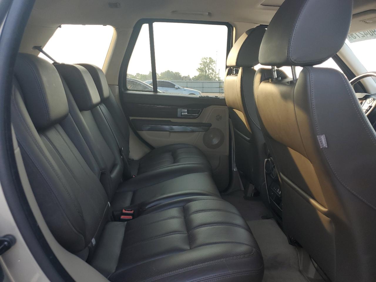 2010 Land Rover Range Rover Sport Lux VIN: SALSK2D40AA216897 Lot: 61904275