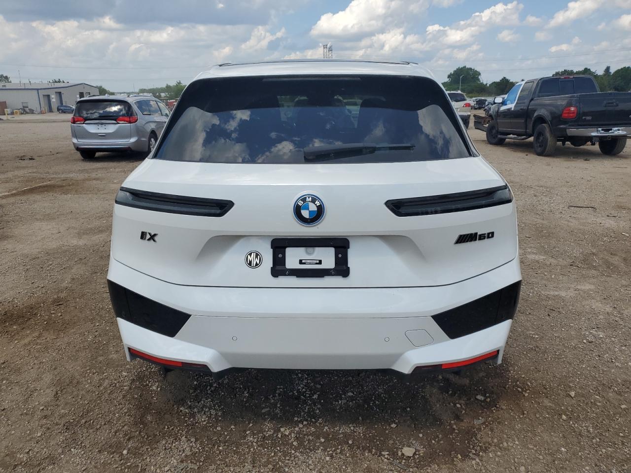 2024 BMW Ix M60 VIN: WB533CF02RCN42673 Lot: 61945905