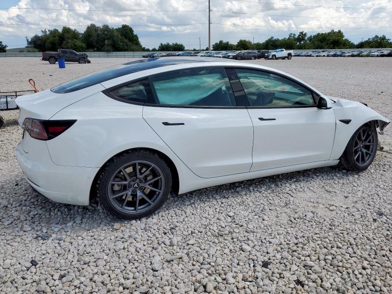  TESLA MODEL 3 2021 Biały