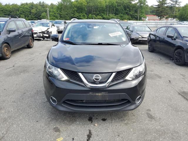  NISSAN ROGUE 2017 Черный