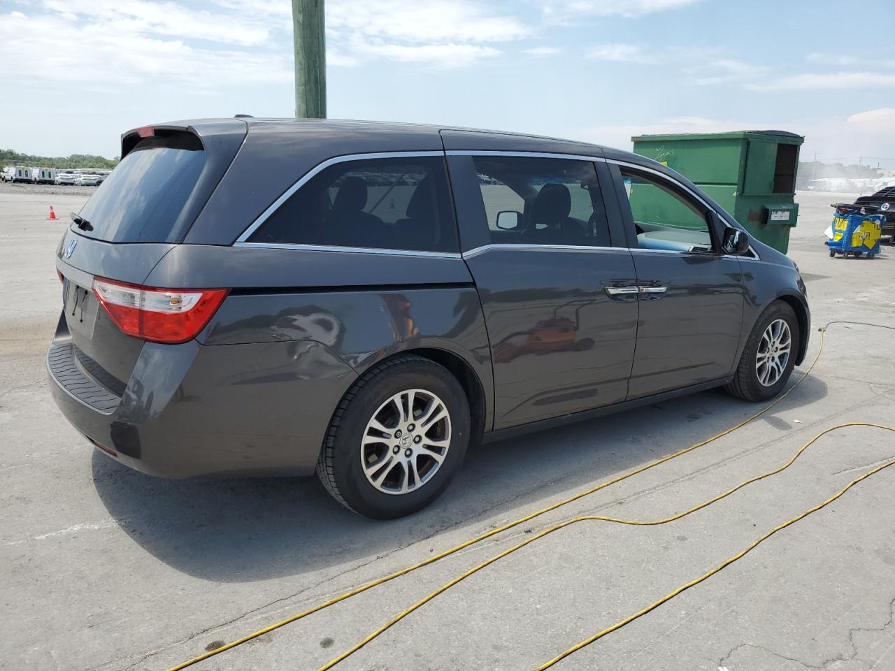 HONDA All Models 2013 VIN 5FNRL5H62DB006393 photo 3