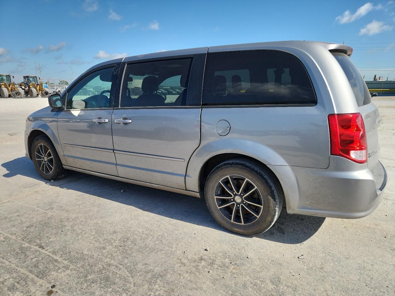 DODGE CARAVAN 2015 VIN 2C4RDGBG3FR709373 zdjęcie 2