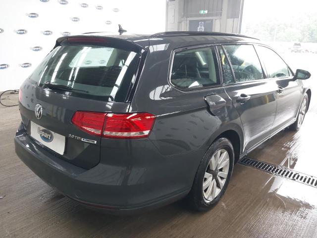 2015 VOLKSWAGEN PASSAT S T