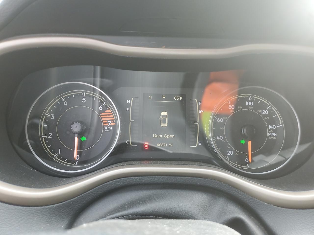 2016 Jeep Cherokee Latitude VIN: 1C4PJLCB7GW234430 Lot: 61269485