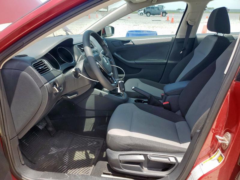 VOLKSWAGEN JETTA 2017 Red