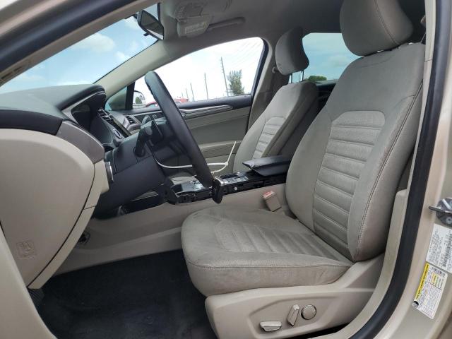  FORD FUSION 2018 Cream