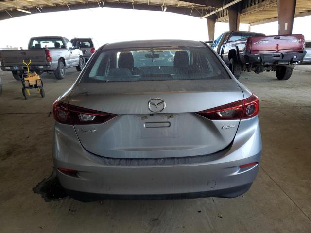  MAZDA 3 2016 Сріблястий