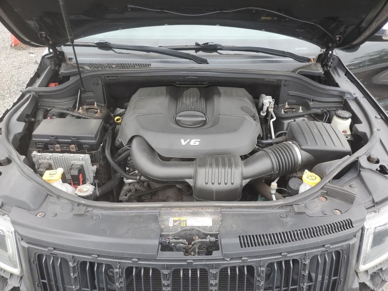 JEEP GRAND CHER 2015 VIN 1C4RJFBG3FC233928 zdjęcie 12