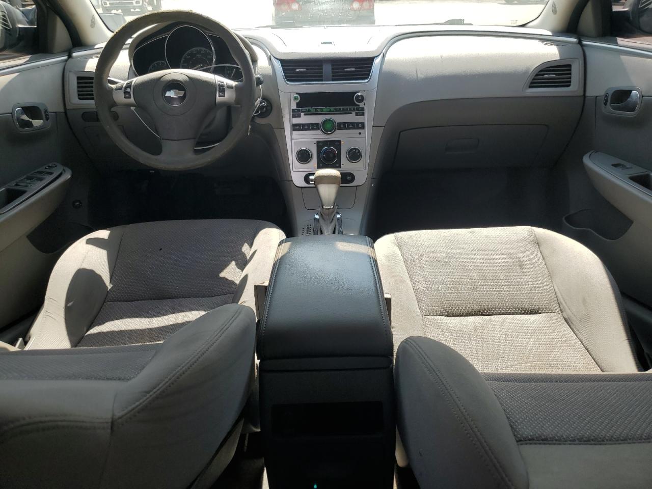2010 Chevrolet Malibu Ls VIN: 1G1ZB5EB8AF118023 Lot: 61382005