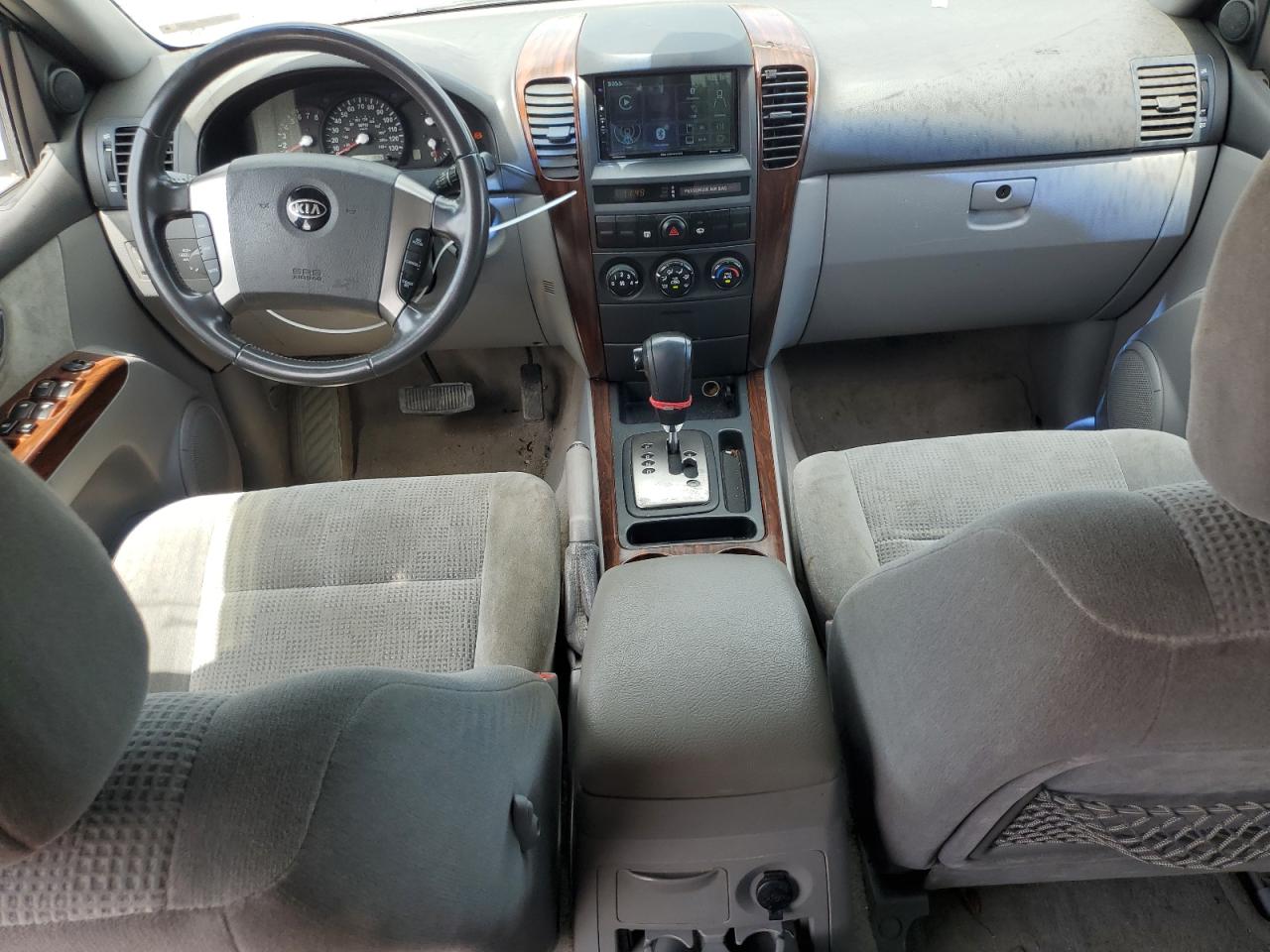 2005 Kia Sorento Ex VIN: KNDJC733155463592 Lot: 62647525