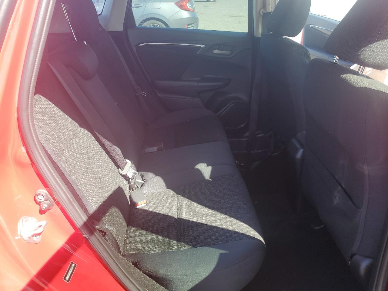 2016 Honda Fit Lx VIN: JHMGK5H5XGX011769 Lot: 61308365