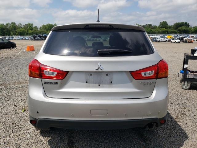  MITSUBISHI OUTLANDER 2015 Silver