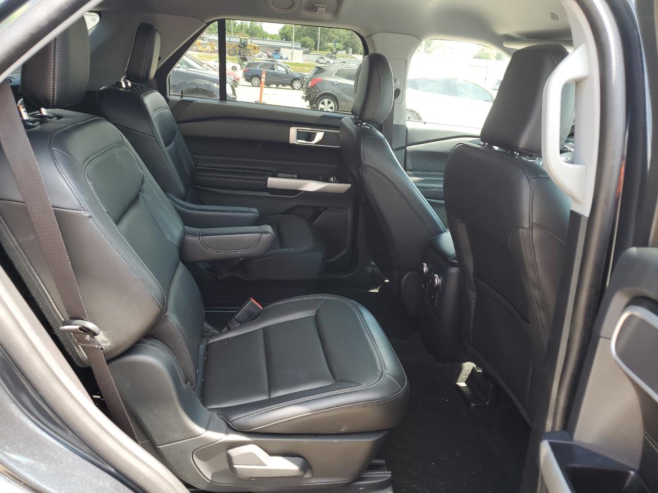 2022 Ford Explorer Xlt VIN: 1FMSK8DH6NGA11595 Lot: 62493035