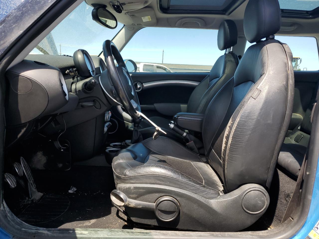 2007 Mini Cooper S VIN: WMWMF73567TL89464 Lot: 59597745