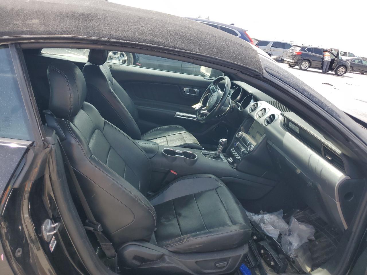 2022 Ford Mustang VIN: 1FATP8UH8N5118871 Lot: 62745435