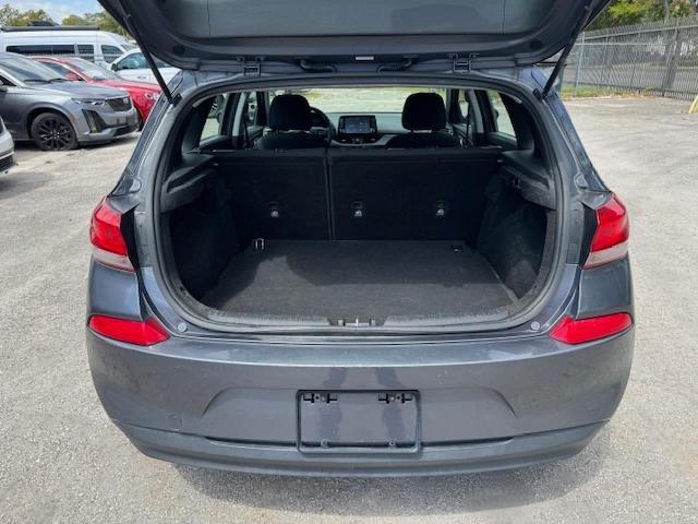  HYUNDAI ELANTRA 2018 Gray