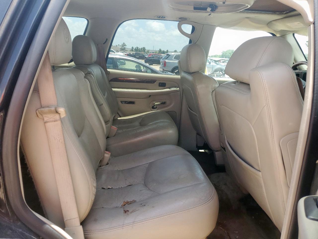 2004 Cadillac Escalade Luxury VIN: 1GYEK63N34R322055 Lot: 60865135