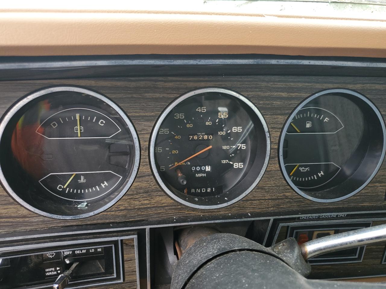 1985 Dodge W-Series W100 VIN: 1B7HW14W3FS710142 Lot: 60794685