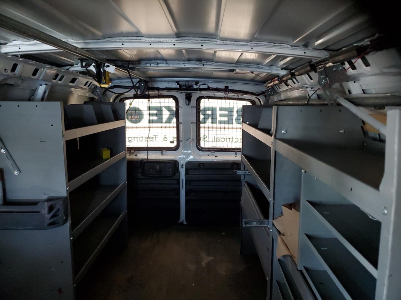 2020 GMC Savana G2500 VIN: 1GTW7AFG1L1235070 Lot: 60703055