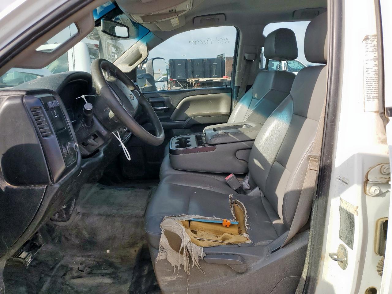 2015 Chevrolet Silverado C3500 VIN: 1GB4CYCG3FF144359 Lot: 61749285