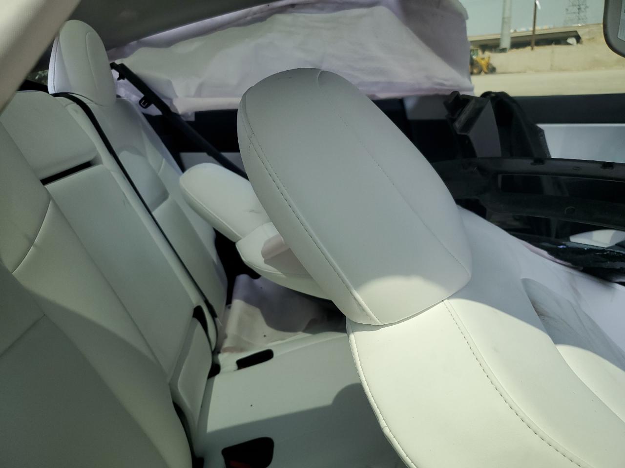 2022 Tesla Model Y VIN: 7SAYGDEE4NF462471 Lot: 60322945