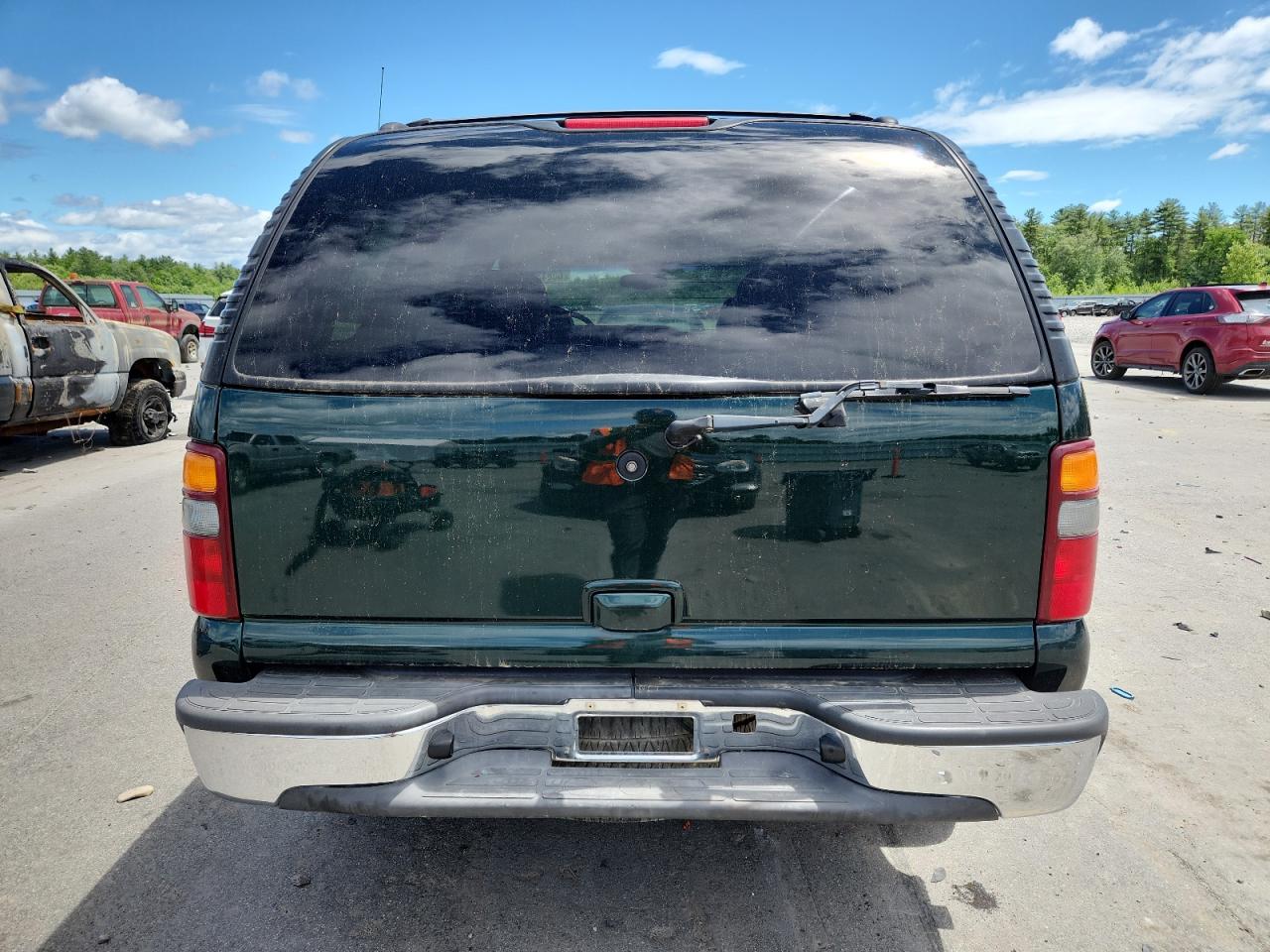 2001 Chevrolet Tahoe K1500 VIN: 1GNEK13T81J275324 Lot: 60813575