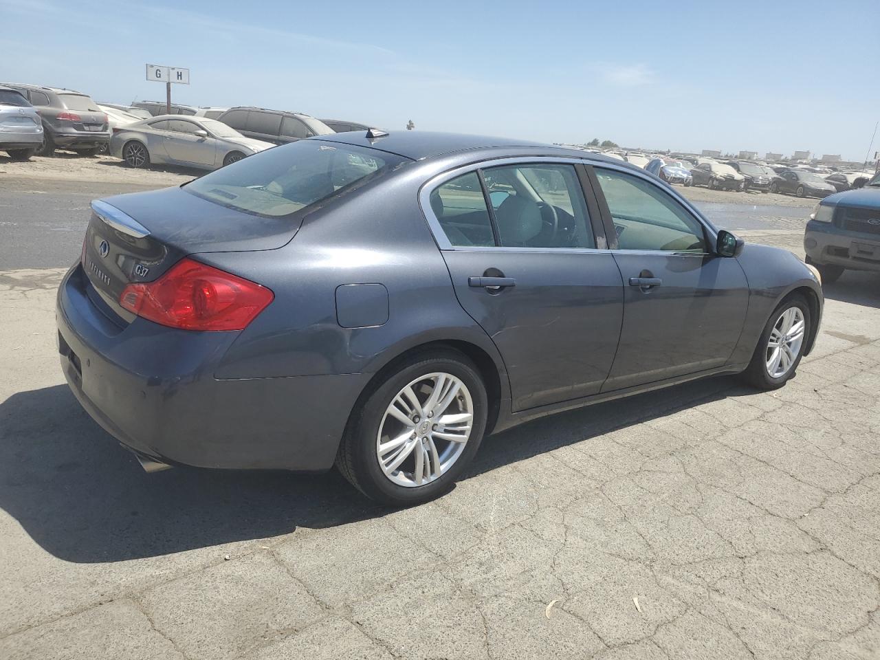 INFINITI G37 2011 VIN JN1CV6APXBM300124 photo 3