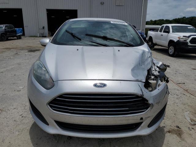  FORD FIESTA 2018 Silver