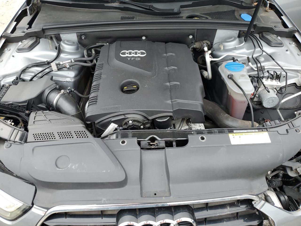 2015 Audi A4 Premium VIN: WAUBFAFL4FN037043 Lot: 61226775
