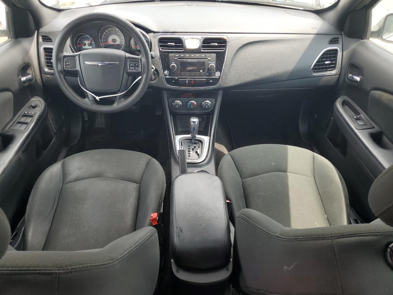 2012 Chrysler 200 Lx VIN: 1C3CCBAB0CN104726 Lot: 61029085