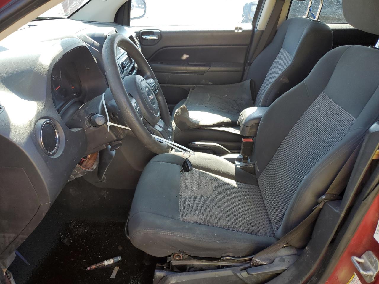 2012 Jeep Compass Sport VIN: 1C4NJDBB9CD563165 Lot: 61694095