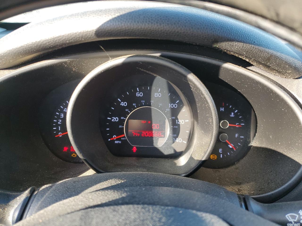 2014 Kia Soul VIN: KNDJN2A20E7083915 Lot: 60924355
