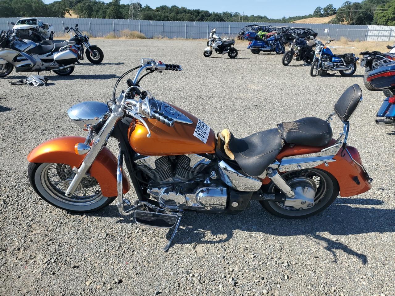 HONDA VT CYCLE 2003 VIN 1HFSC52163A000141 zdjęcie 3