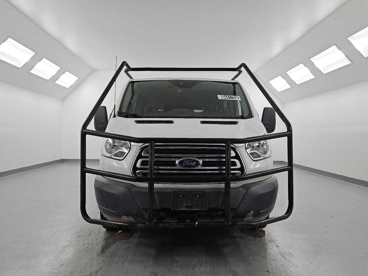 2016 Ford Transit T-150 იყიდება Van Nuys-ში, CA - Rear End