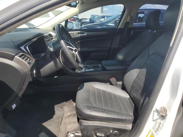  FORD FUSION 2018 Белый