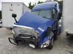 2017 Freightliner Cascadia 125 Semi Truck na sprzedaż w Rogersville, MO - Front End
