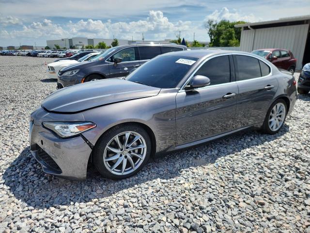 2017 Alfa Romeo Giulia   