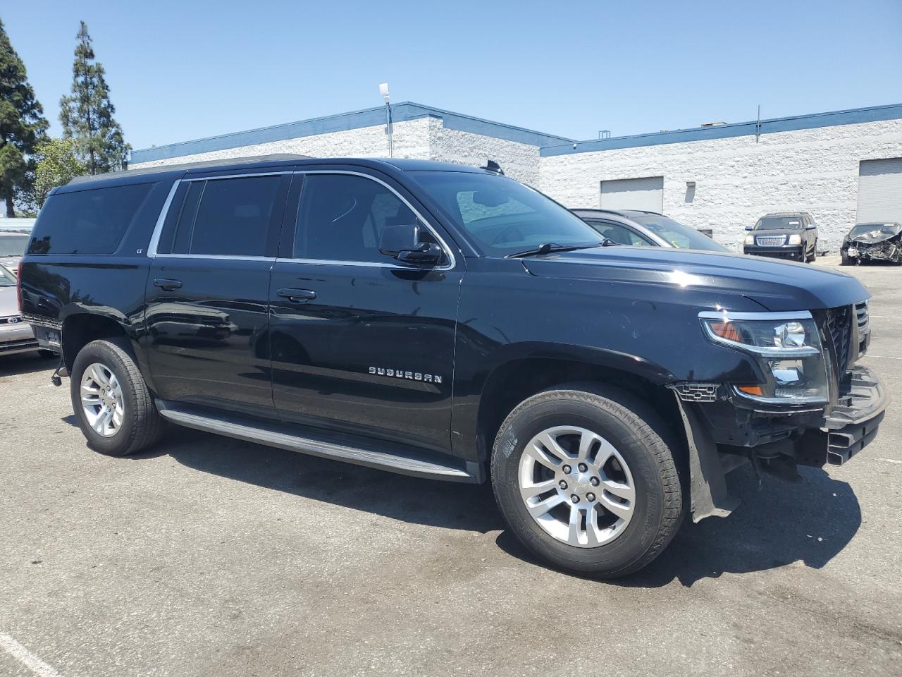CHEVROLET SUBURBAN 2018 VIN 1GNSCHKC2JR268767 zdjęcie 4